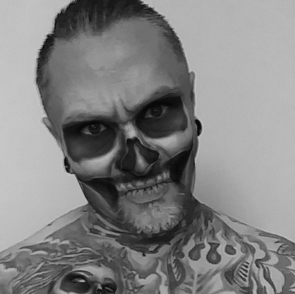 Meet your Posher, Adam - Picture 1 of 1